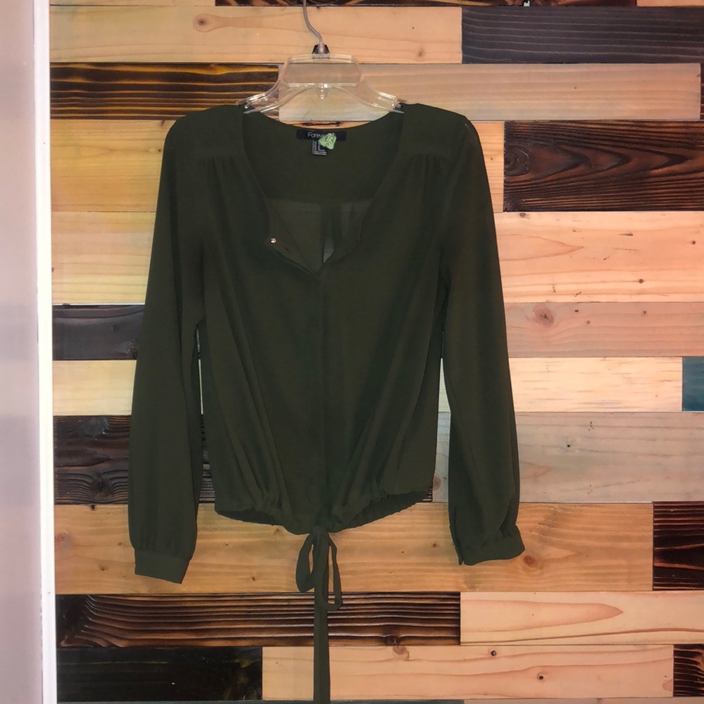 ⭐️7/$25 Olive green top